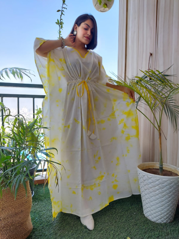 Cotton White Party Wear Digital Printed Kaftan