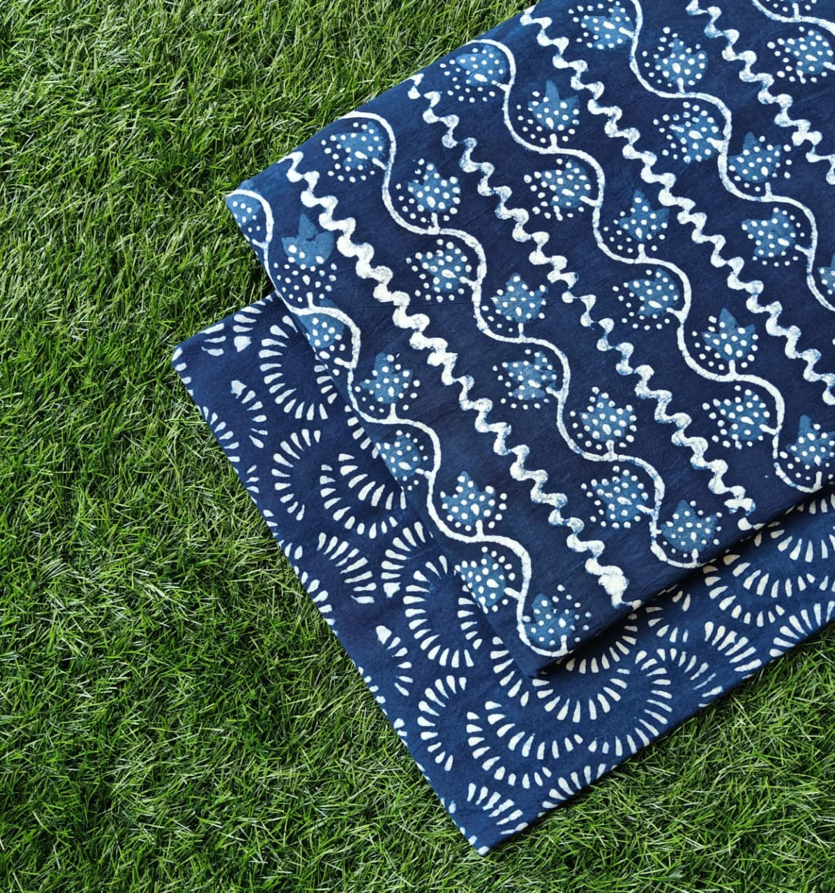 Indigo Blue 'Leafy Wave & Circular Motif' Hand-Block Bagru Dabu Print Cotton (60/60) Cambric Suit Set – Top 2.50 MTR + Bottom 2.50 MTR