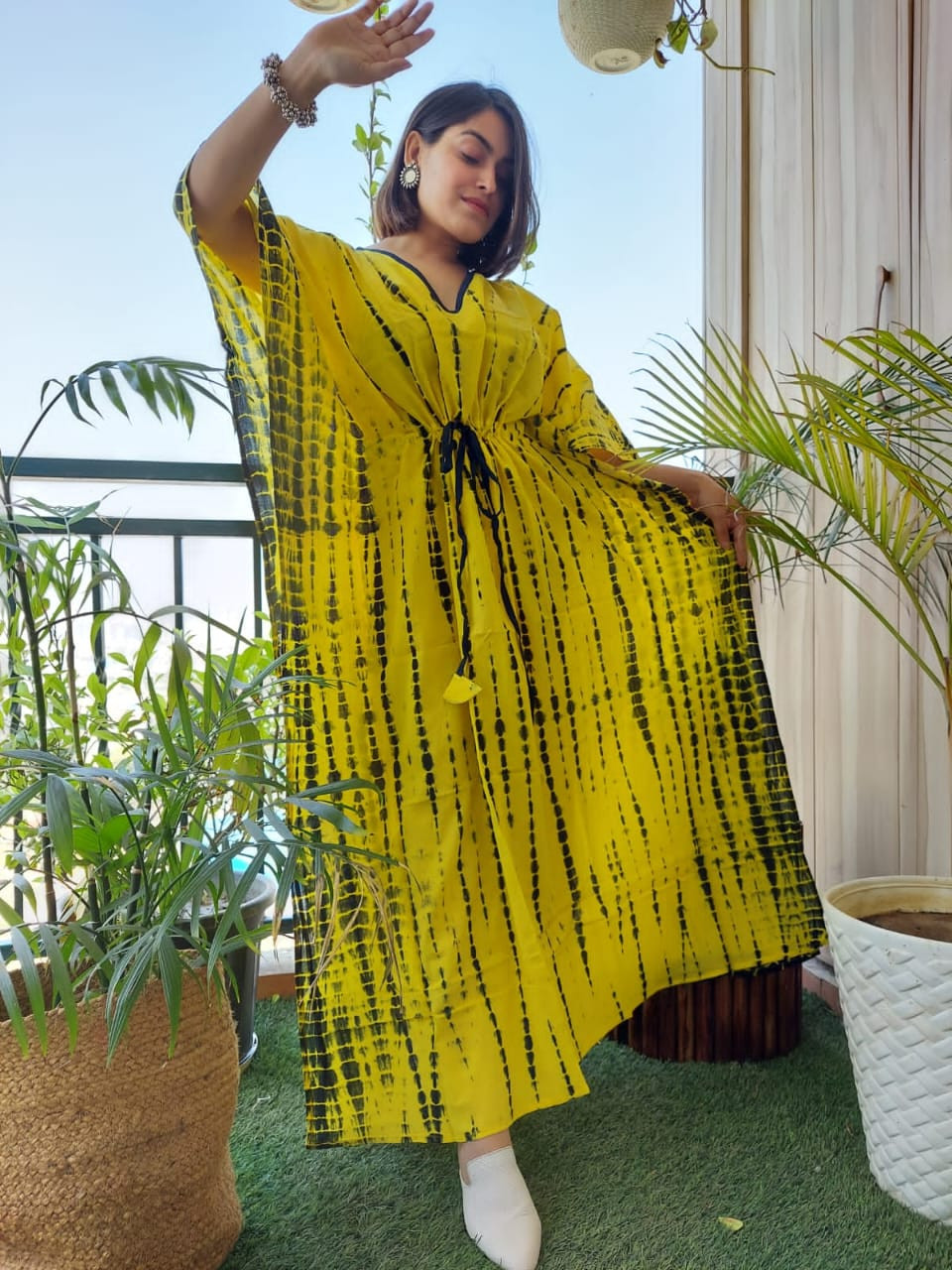 Yellowy Brown Long Tie and Dye Printed Kaftan