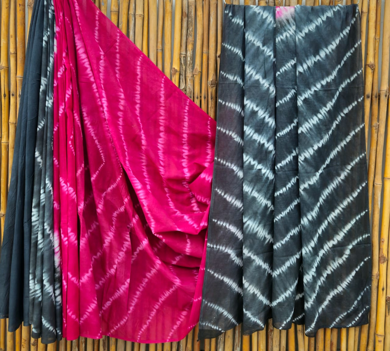 Black & Fuchsia Pink Shibori Hand-Dyed Mulmul Cotton Saree with Blouse (6.5 Meters, 92*80, 100% Pure Cotton Fabric)